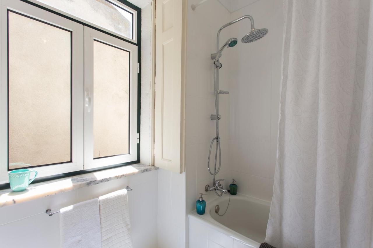 Spacious Alfama Duplex, By Timecooler Lisboa Exterior foto